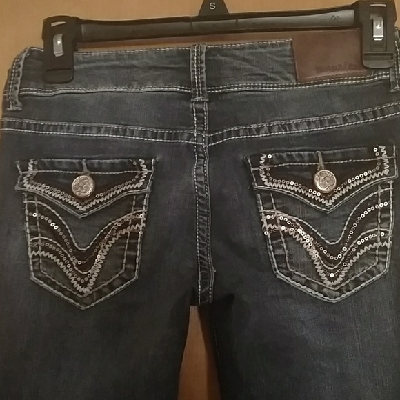 Maurices skinny jeans - XS long, rarely worn - Picture 4 of 5